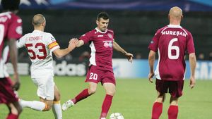 Ce știu turcii și noi nu: anchetă la CFR-Galata?** Noi amănunte despre cazul "320 de mii pentru Cadu". De unde este condusă rețeua și cum sunt împărțiți banii