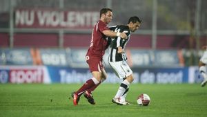 Candido Costa: "Vreau titlul cu Rapid!** Ador atmosfera din Giulești"