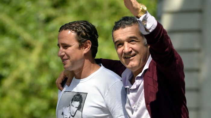 Gigi Becali explică de ce Craiova și Farul nu se luptă la titlu cu FCSB: „Reghecampf nu e Hagi, iar Hagi l-a pierdut pe Louis Munteanu”