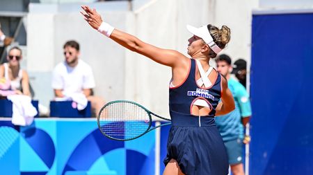 Ar fi trimis-o acasă definitiv! Jaqueline Cristian, eșec dureros în fața vedetei Angelique Kerber la Jocurile Olimpice. Condițiile grele în care s-a jucat meciul și cine „s-a impus” în tribunele de la Paris