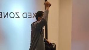 FC Argeș a eliminat-o din play-off pe FCSB și a declanșat fiesta. Cum au ieșit din vestiar jucătorii piteșteni