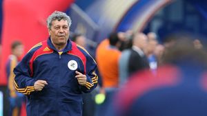 Ecuație cu trei necunoscute. Mircea Lucescu vrea la națională și la Șahtior, însă Burleanu și Ahmetov nu agreează varianta. Cât contează banii și cât ambiția pentru "Il Luce"?