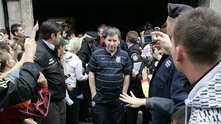 Eforturi în van!** "Am vrut să ne împăcăm cu fanii, dar degeaba"