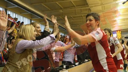 Vâlcencele, la un pas de finala Ligii!** Gyor - Oltchim 25-25 VIDEO