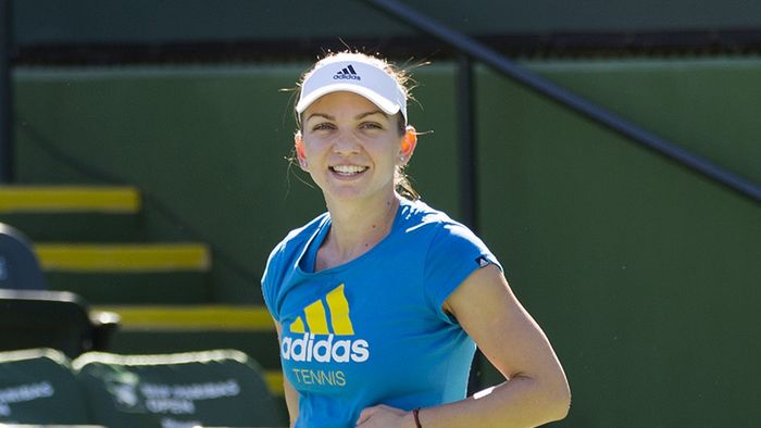Halep închide ziua de tenis la Indian Wells. Simona joacă cu Lepchenko, luni dimineața. Hănescu joacă duminică seara, cu Seppi 