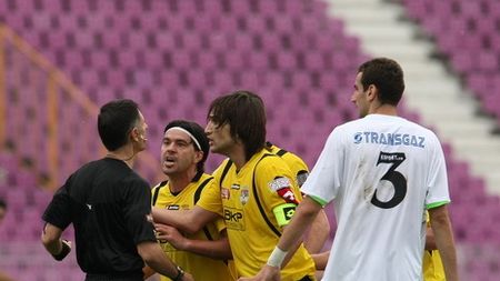 Fără căpitani la Târgu-Jiu