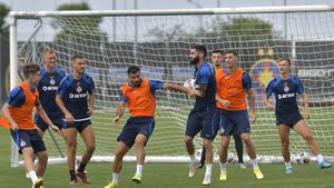 O nouă plecare de la FCSB? Nicolae Dică și Meme Stoica au trecut un fotbalist pe lista neagră. „Nu îl vor!”