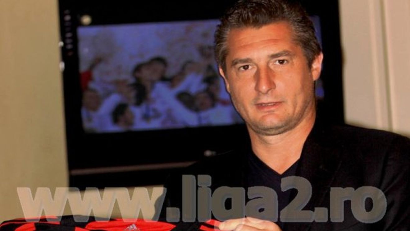 "Mutu nu ar avea loc la Milan!"** CE CREZI?