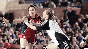 Cristina Neagu rămâne la Brașov