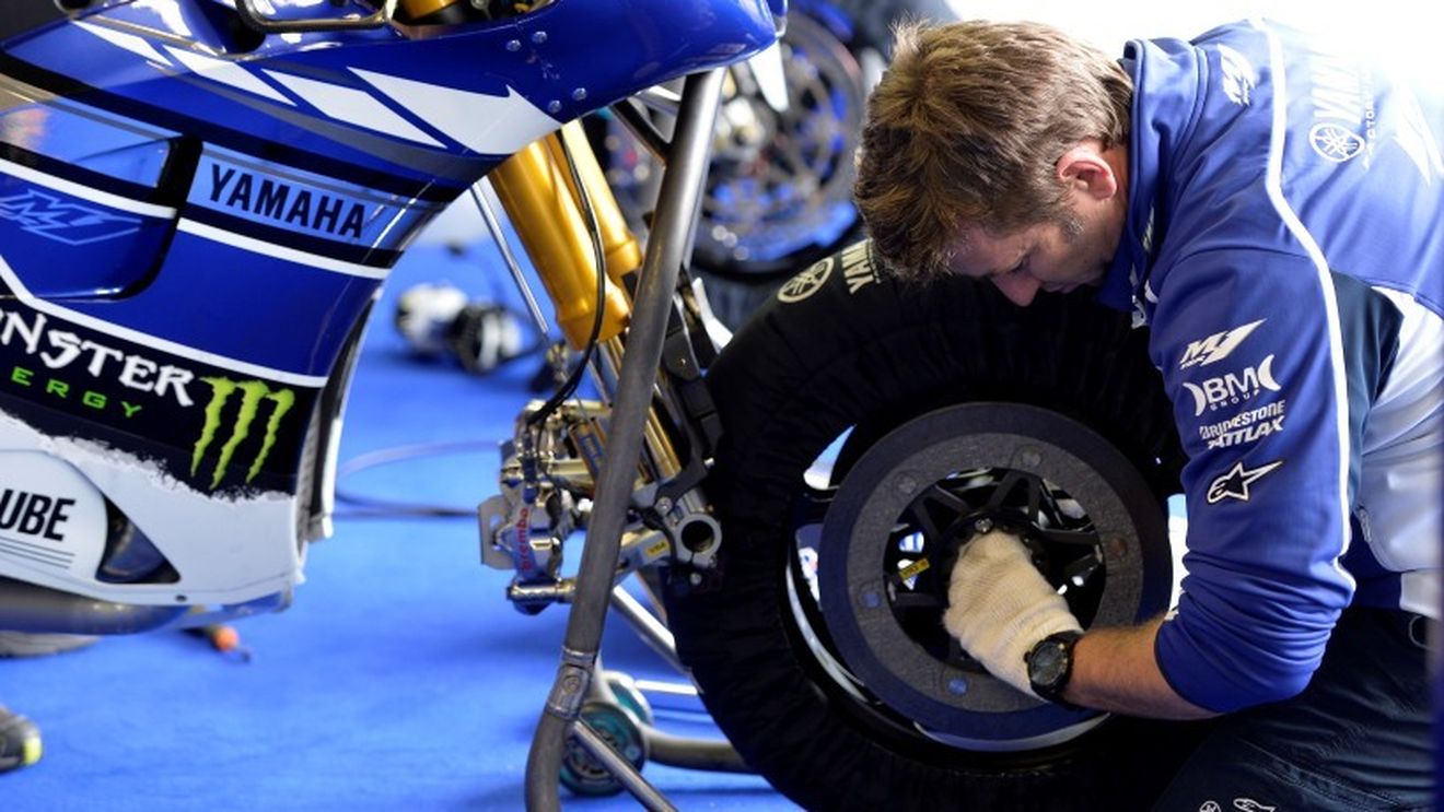 Se ascute lupta în MotoGP? Rossi și Lorenzo merg cu o cutie "automată" la Misano!