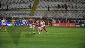 "Ioane pune-ți ochelari! Îmi e rușine de ce spui!"** SMS-ul trimis de Copos șefului CCA după ce Crăciunescu a analizat faza penalty-ului