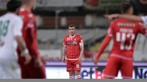 EXCLUSIV | Nistor, OUT de la Dinamo? Poziție tranșantă a șefilor din Ștefan cel Mare. Planul pentru viitorul decarului, dezvăluit