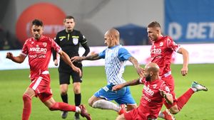 Primul fotbalist de la Dinamo pe care îl dă afară Zeljko Kopic! A fost titular pentru proiectul lui Ovidiu Burcă de promovare, dar croatul îl „execută”