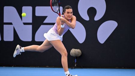 Gabriela Ruse, eliminată de Sofia Kenin în primul tur la Brisbane deși americanca a primit îngrijiri medicale. FOTO