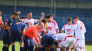 Ovidiu Burcă, îngrijorat de situația fotbalistului de la Dinamo, după „războiul” cu Metaloglobus: „Urmează să facă o rezonanță magnetică!”