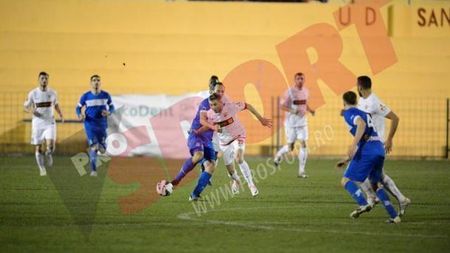 "Câinii" s-au calificat în finala "Marbella Cup"!** Dinamo - Torpedo 2-1