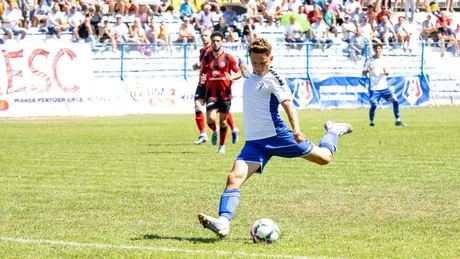 VIDEO | Vlad Bogdan, eroul Unirii Dej la debutul în noul sezon de Liga 2. Tânărul a marcat un gol frumos cu FK Miercurea Ciuc și a povestit trăirile: ”Prima dată mi-am pus mâinile în cap, am crezut că am ratat”