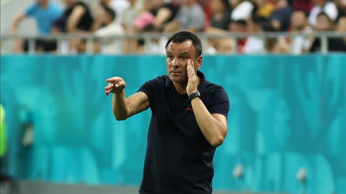 Cum a ajuns Toni Petrea să facă senzație pe banca Chindiei! Povestea „transferului” neașteptat din fotbalul românesc: „Așa s-a întâmplat totul!” | EXCLUSIV