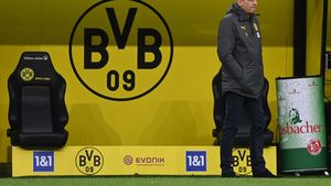 Șoc la Dortmund! Lucien Favre, dat afară de Borussia după umilința cu Stuttgart: „Obiectivele noastre sunt în mare pericol!”