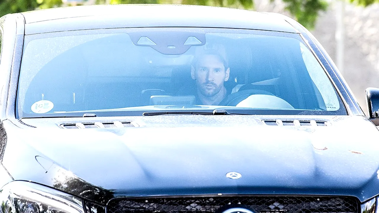 Leo Messi s-a întors la antrenamentele Barcelonei, așteptat de o „armată” de jurnaliști! De ce s-a antrenat singur starul argentinian