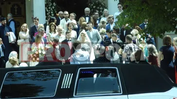 Răsfăț total pentru mireasa Maria Iordănescu: ce limuzină a așteptat-o la scări, chiar la ieșirea din biserică | VIDEO EXCLUSIV