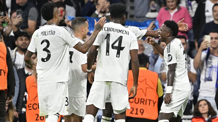 Fostul fotbalist din Premier League a distrus-o pe Real Madrid, care a boicotat ceremonia Balonului de Aur: „Nu e normal să-ți iei jucăriile și să pleci!”. EXCLUSIV