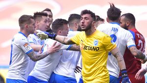 Retrospectivă sezon 2020-2021. FCSB a folosit cei mai mulți fotbaliști dintre toate echipele din Liga 1, 43. Pigliacelli (CSU Craiova), singurul integralist