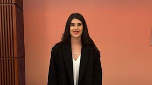 Sorana Cîrstea, la cină într-o ținută demnă de covorul roșu! Jucătoarea de tenis a făcut ravagii: „Ești superbă!" GALERIE FOTO