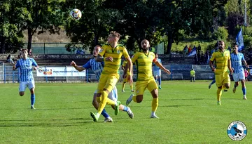 Ultima etapă a turului play-off-ului Ligii 2 se desfășoară pe durata a doua zile, iar Corvinul joacă în deschidere, cu toate că e singura care are meci și în Cupa României! Etapa a 4-a din play-out, tot la matineu