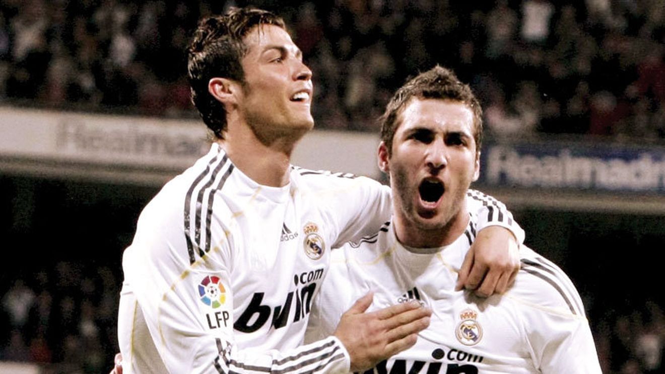 Real Madrid - Ajax, meciul de 208 goluri