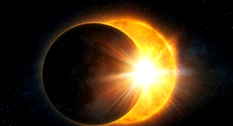 Când va fi Eclipsa secolului? Va fi întuneric complet pe Pământ