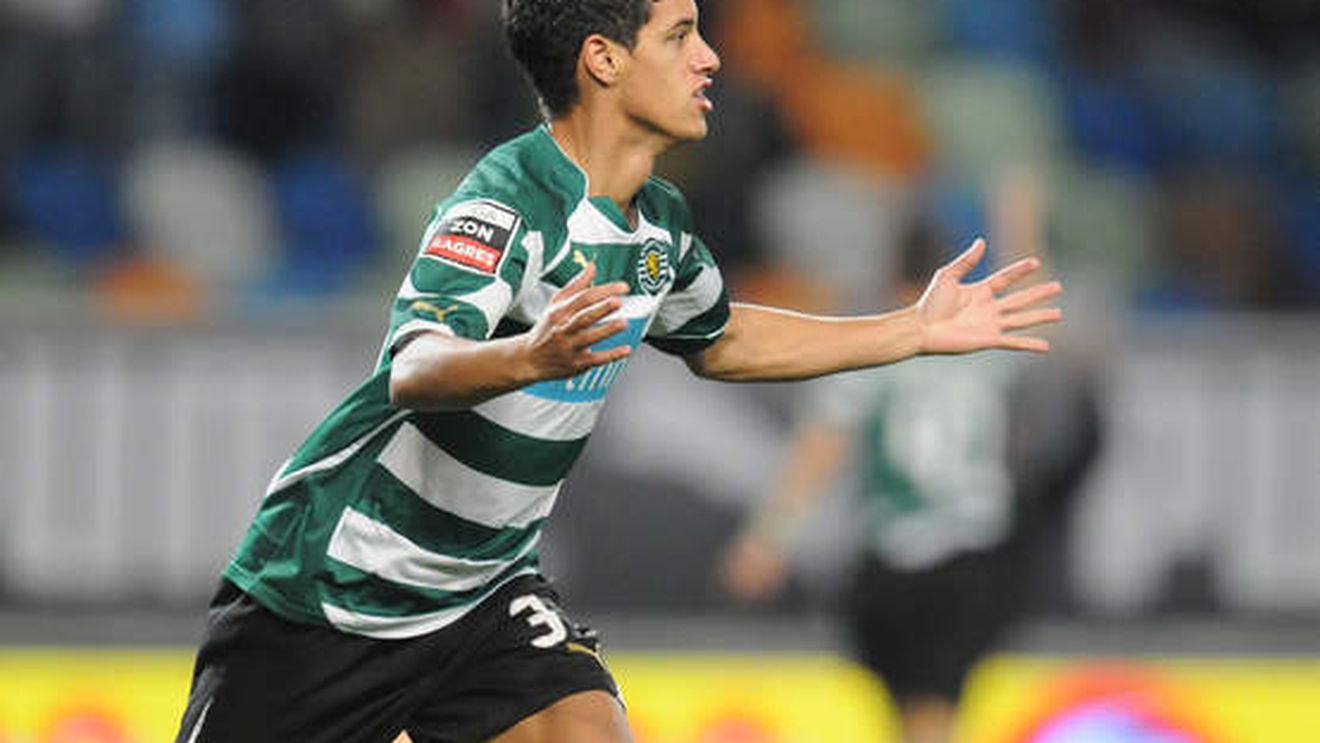 Dinamo, gata de primul transfer al verii! Jucătorul cerut de Contra e așteptat în cantonament. Sporting, Deportivo la Coruna și Mallorca, echipele pentru care a evoluat în ultimii ani