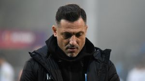 Pleacă Mirel Rădoi de la Universitatea Craiova? Urmăritorii emisiunii ProSport Live au votat!