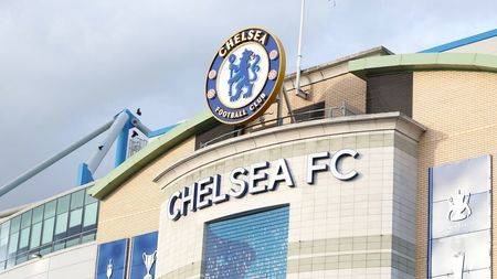 Comisioanele lui Abramovich prin firme obscure distrug Chelsea. Federația a lansat 74 de acuzații pe traseul banilor pentru impresari