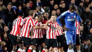 VIDEO** Chelsea, zdrobită "acasă" de Sunderland! Vezi cum și-a bătut joc Onuoha de apărarea londonezilor la golul unu