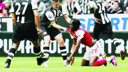 Barton trăsnitul!** Cum a reușit englezul să elimine un adversar