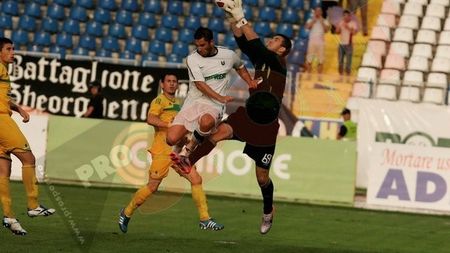 Niculescu:** 'N-am văzut așa ceva de când joc fotbal! Walter să nu plece'