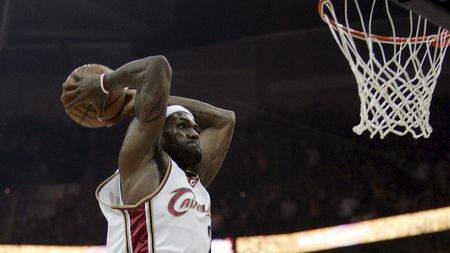 50 de milioane pe an pentru LeBron