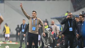 Mirel Rădoi, mesaj tranşant pentru Mihai Rotaru: „Ce se întâmplă în vestiar nu trebuie să afle conducerea! Atât l-am rugat”