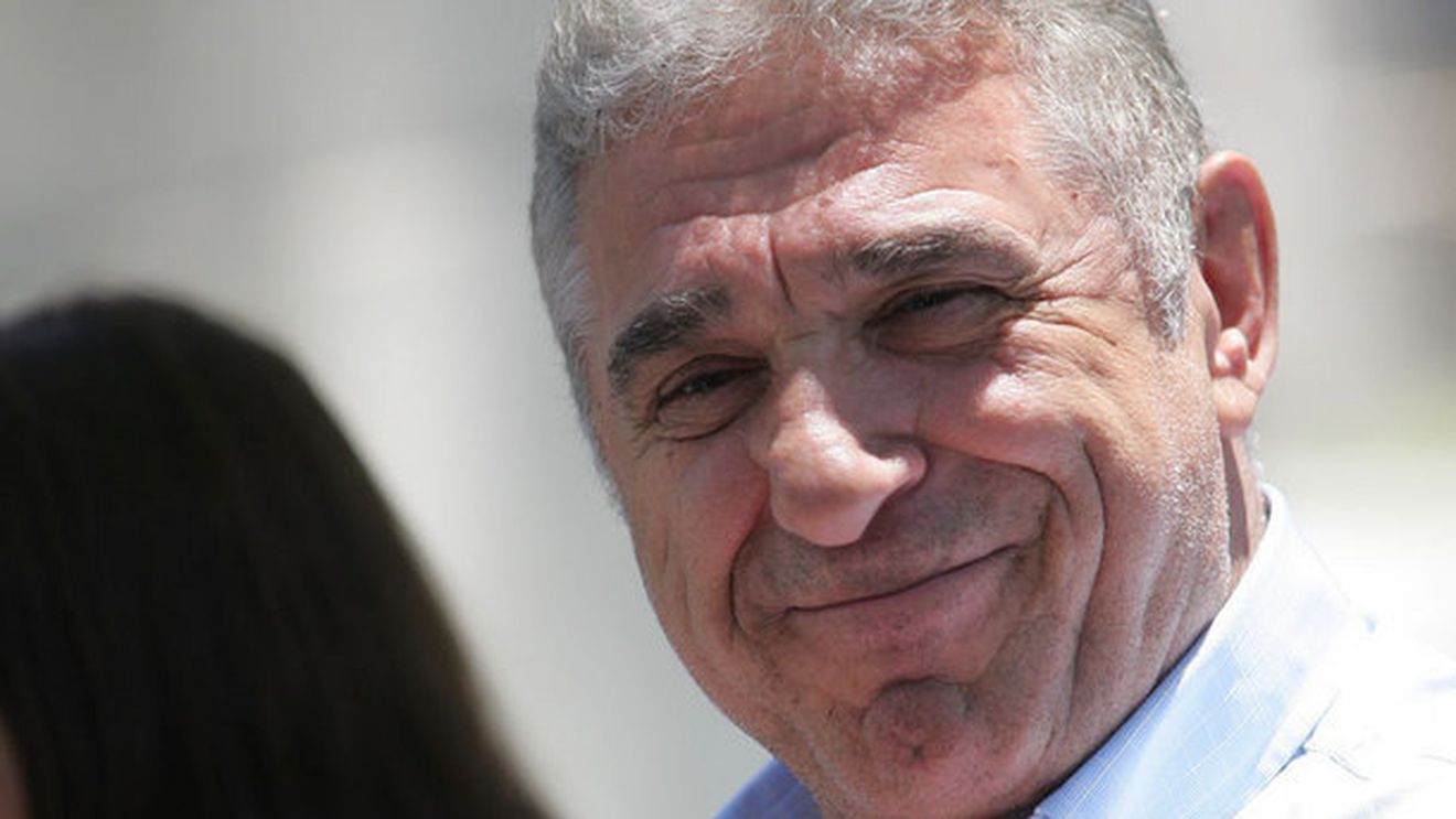 Ioan Becali:** "Mutu era să vomite când a aflat că Fiorentina nu-l lasă să plece în Italia!"