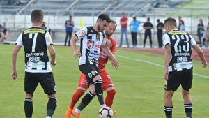 OFICIAL | O echipă din fotbalul românesc va îmbrăca echipamente Adidas în sezonul următor 