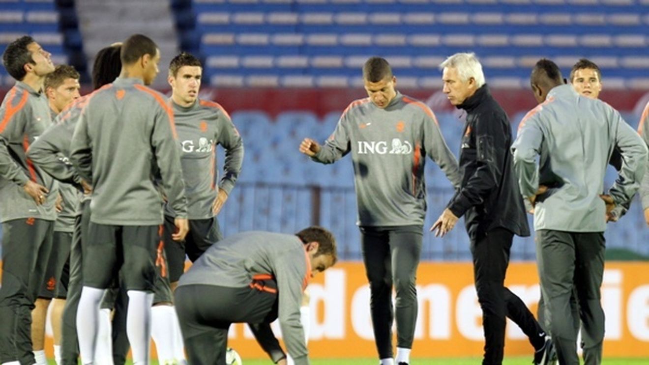 Selecționerul Olandei: "E o grupă grea, dar nu insurmontabilă"** Ce spune de meciurile cu România