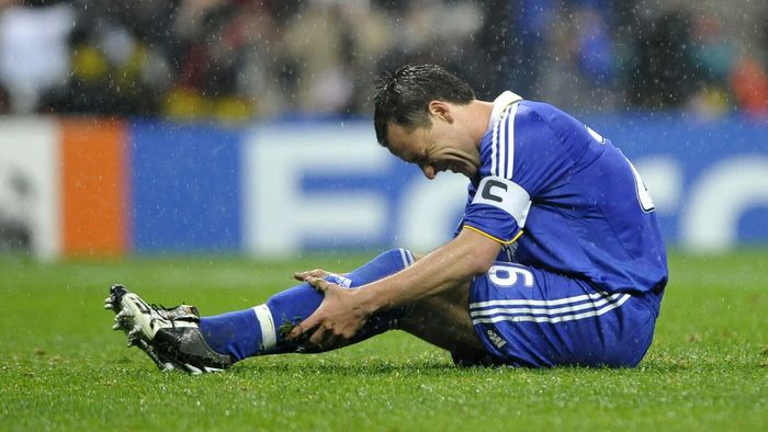 John Terry a vrut să se sinucidă. Fostul coleg al lui Adrian Mutu era la etajul 25 al unui hotel