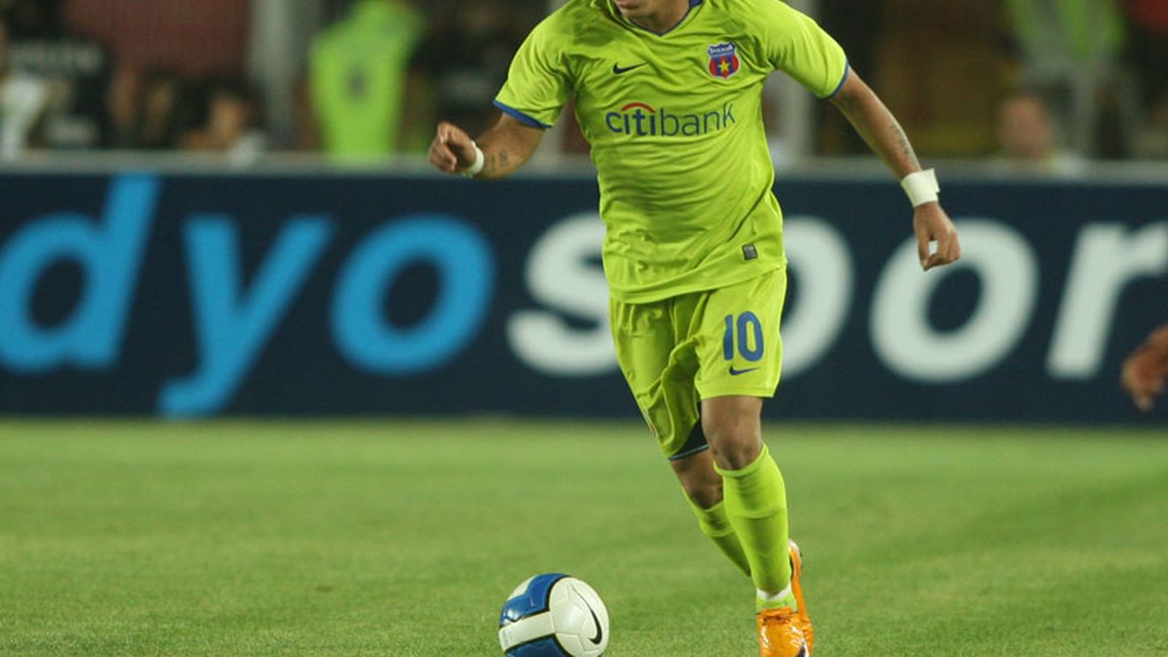 "Sud-americanii Stelei sunt străini... de fotbal! Din cauza lor s-a pierdut"