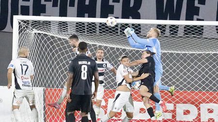 Cine e „noul Cămătaru” din Superliga? „E criză cu astfel de atacanți. A fost la meci și în ziua când a murit bunicul”. EXCLUSIV