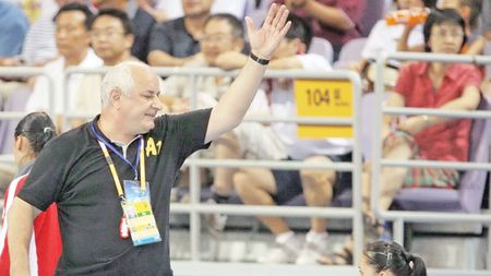 Replica lui Tadici: "Brânză bună în burduf de câine"