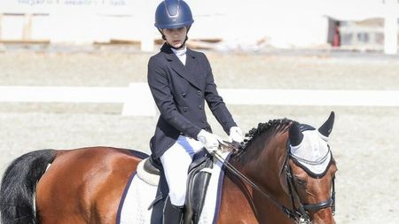 Scandal în finala Campionatului Național de Dresaj! O sportivă de 15 ani, umilită și trimisă acasă chiar când se pregătea de concurs: „A trecut printr-o stare de șoc emoțional”. EXCLUSIV