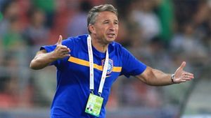 Un om din conducerea CFR-ului a dezvăluit motivul pentru care Miriuță a fost îndepărtat de la Cluj. Dan Petrescu, obiectiv "sub standarde": "Nu vrem să ne grăbim"