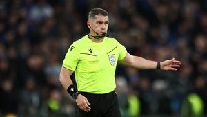 Cum l-a numit L'Equipe pe Istvan Kovacs. Francezii au tras concluzia despre român înaintea finalei PSG – Inter