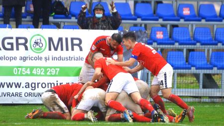 Halucinant! O echipă din Liga 2, scoasă de poliție de pe terenul de antrenament înaintea ultimului meci din play-out. Motivul surprinzător al autorităților locale